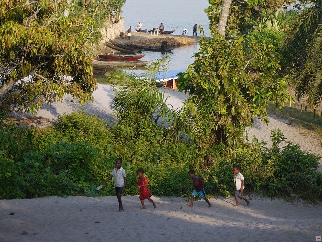 img00038.jpg